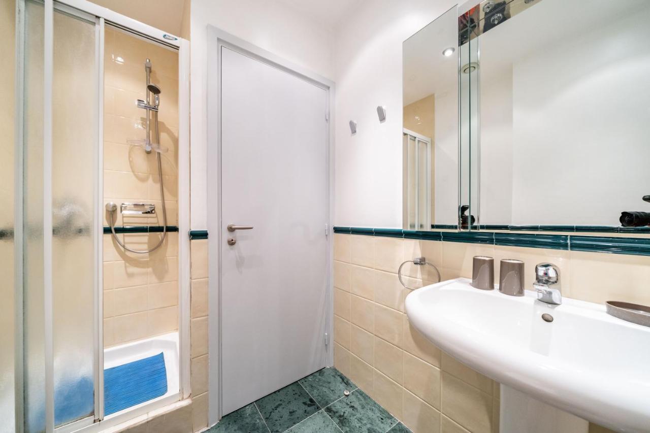 Palm Beach- Free Wifi- Parking- Sea View Cannes Bagian luar foto