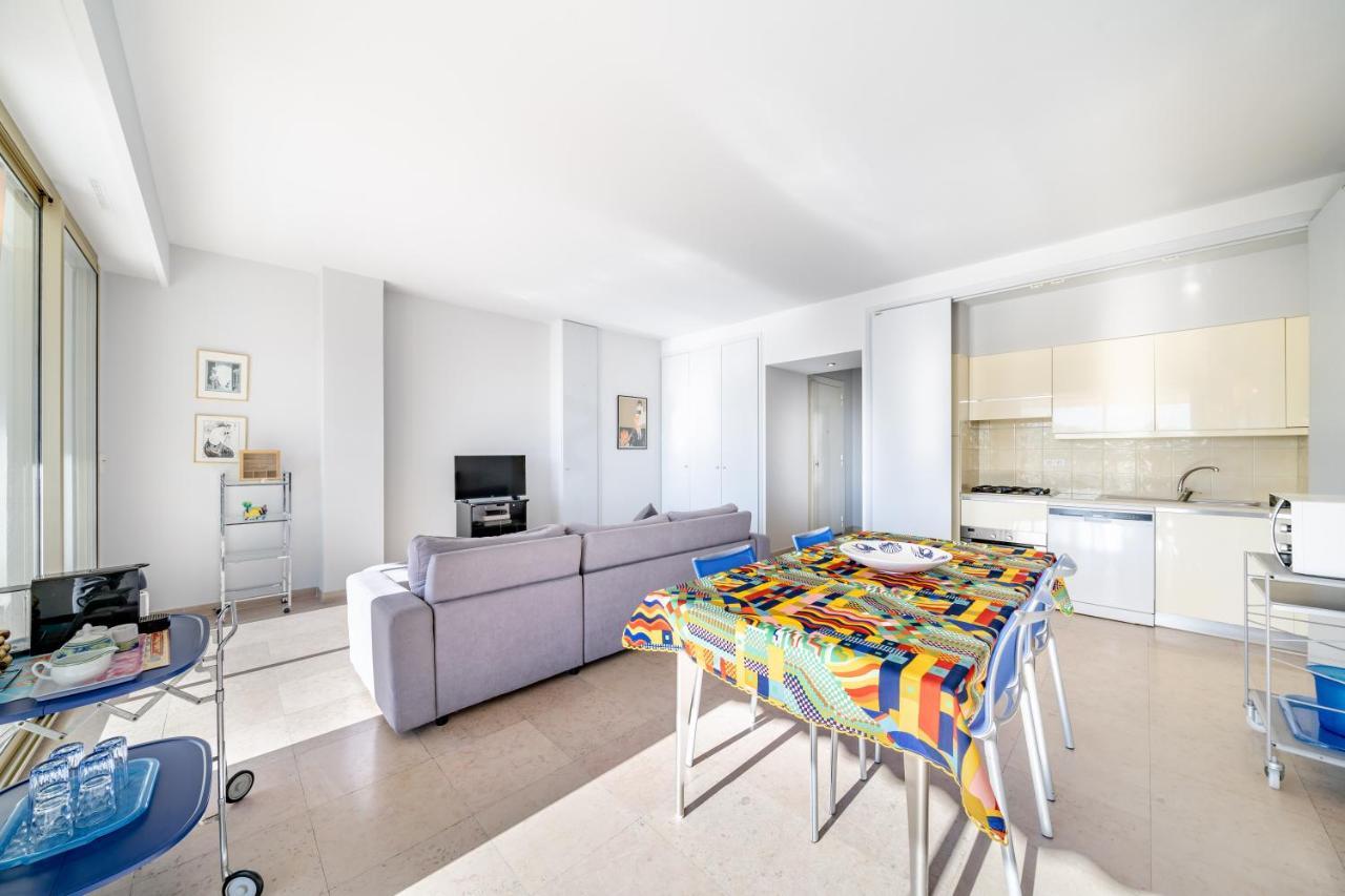 Palm Beach- Free Wifi- Parking- Sea View Cannes Bagian luar foto